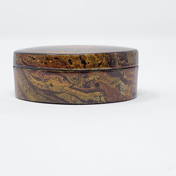 Small Home Master Hand Painted Lacquer Nesting Oval Jewelry Box - Picture 2 of 6